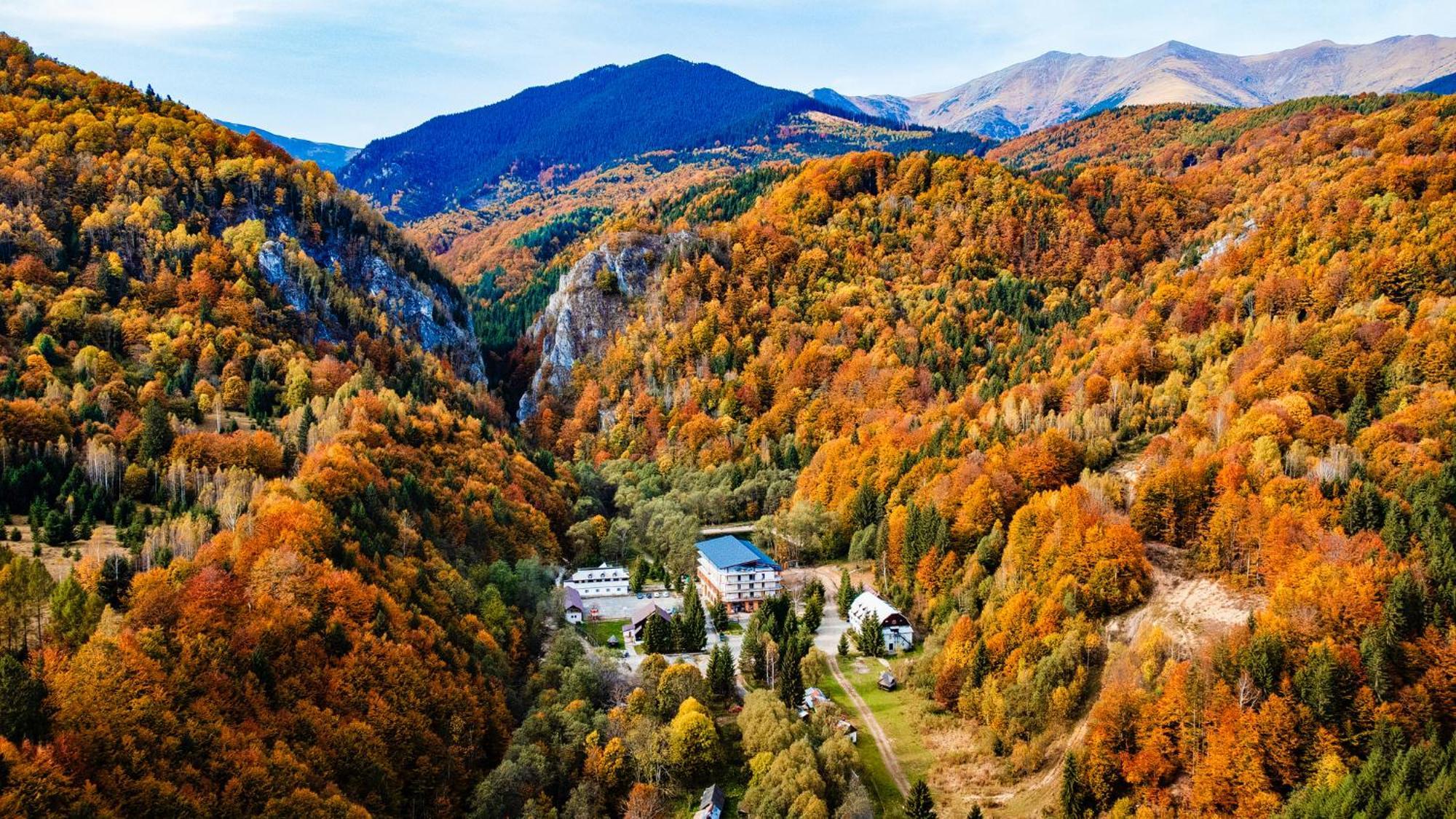 Hotel Complexul Turistic Cheile Butii Cîmpu lui Neag Zewnętrze zdjęcie